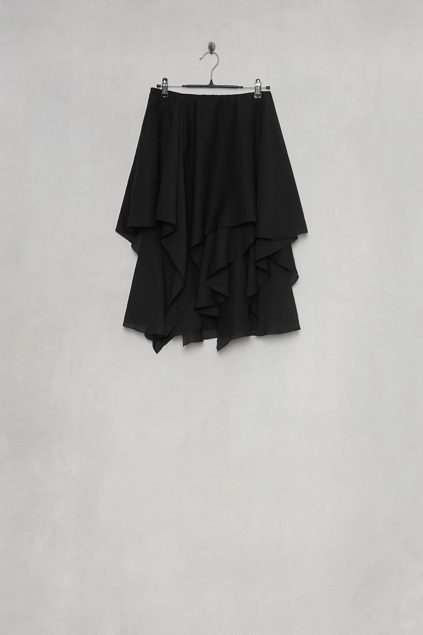 지니 쉬폰 티어드 스커트_bk_1.jpg