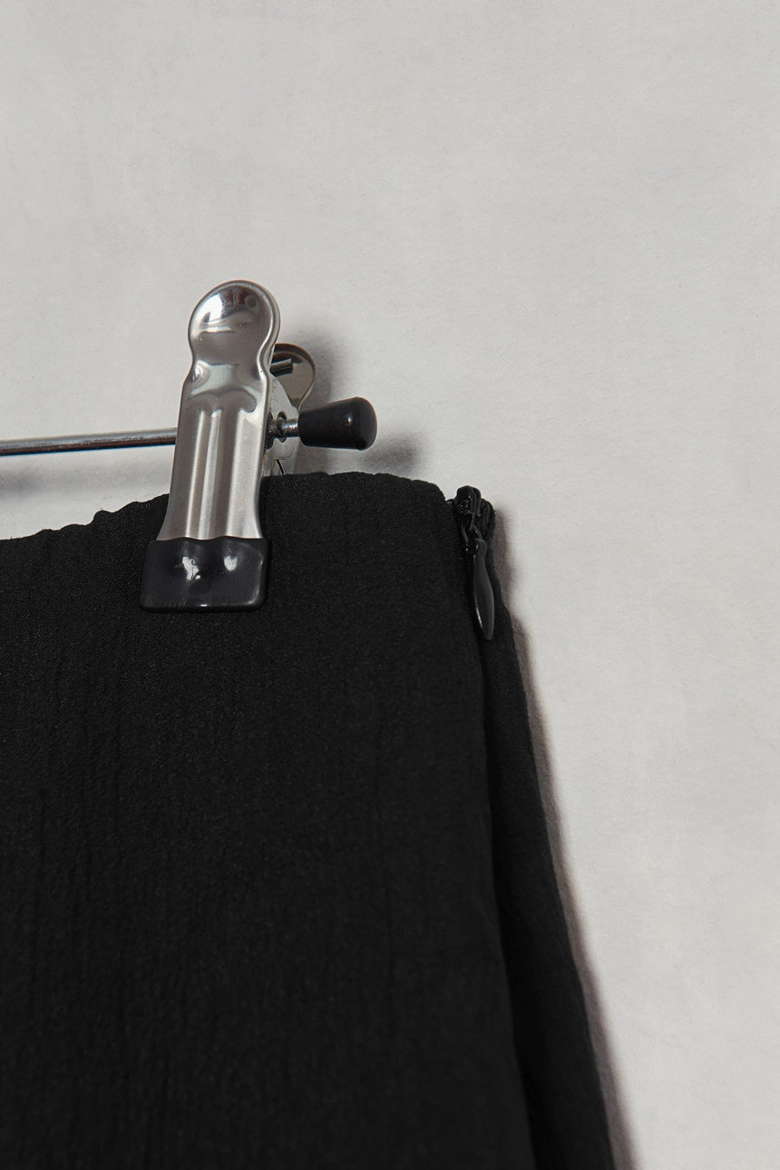 지니 쉬폰 티어드 스커트_bk_3.jpg