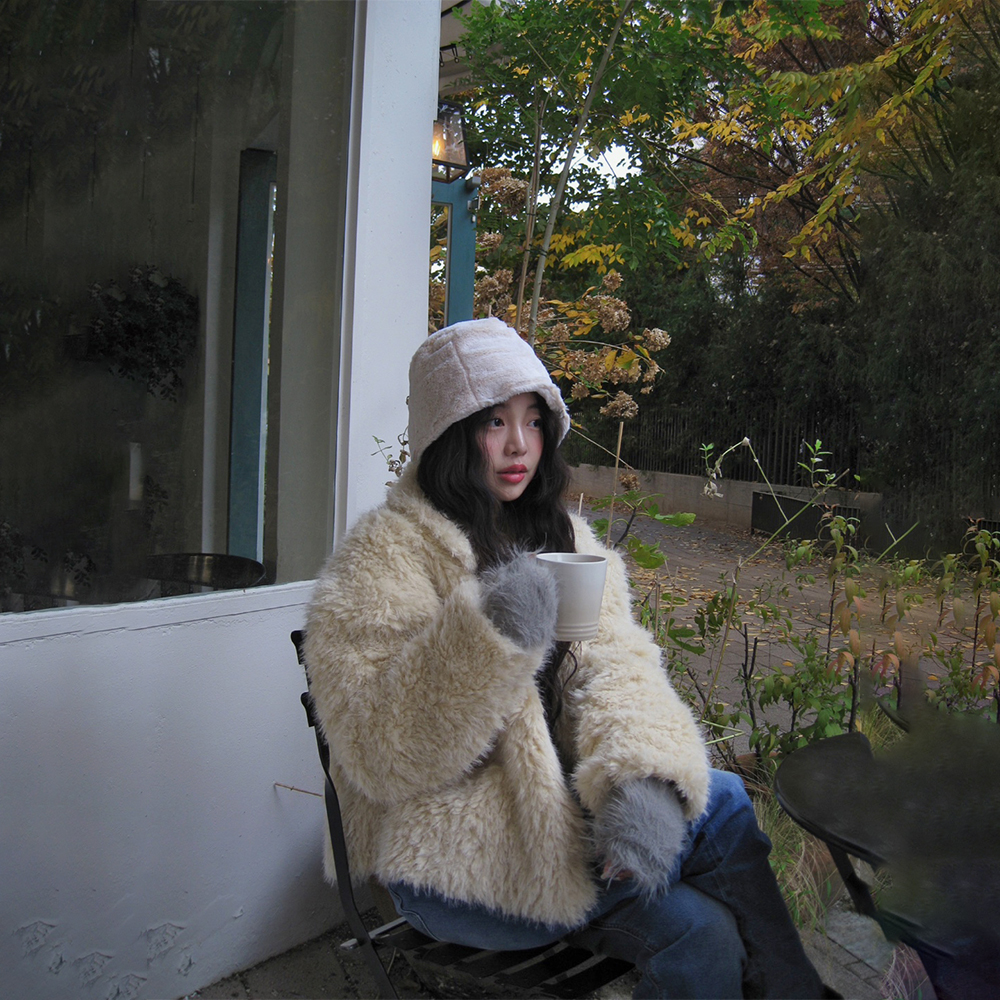 Influencer pick] Buard Shearling Collar Fur Jacket | ファッション 