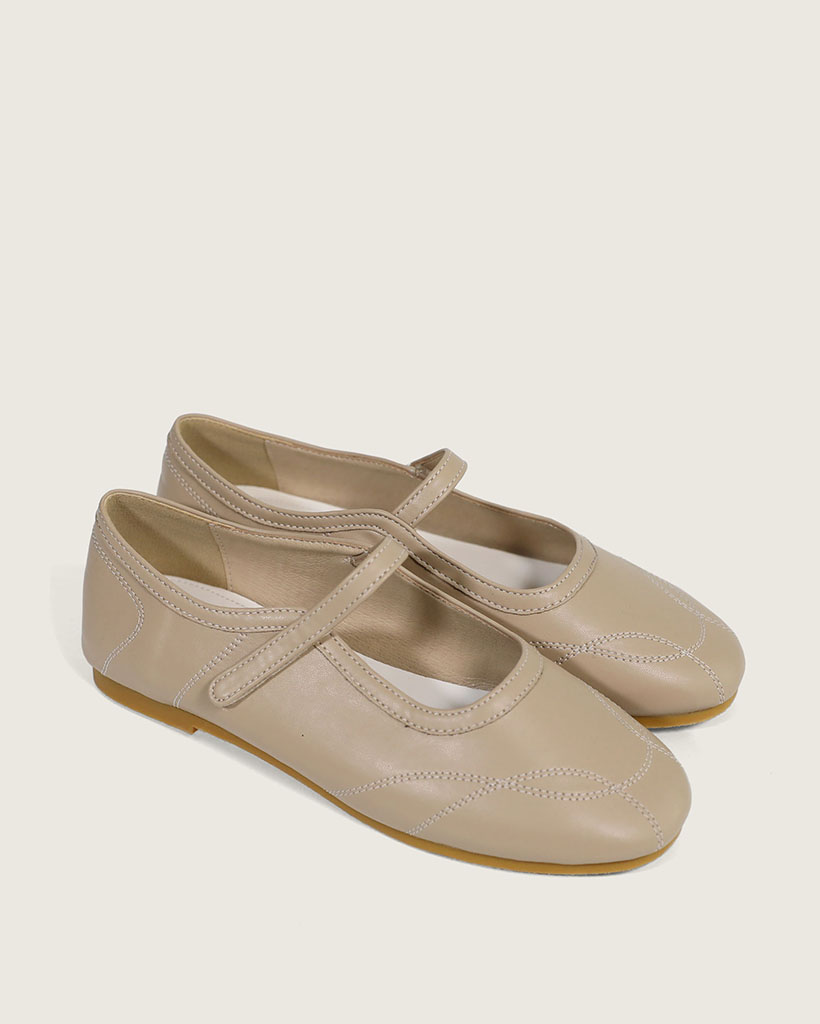 【version1】スエードメリージェーンフラットシューズ/2025 AW NEW COLLECTION/beigePU