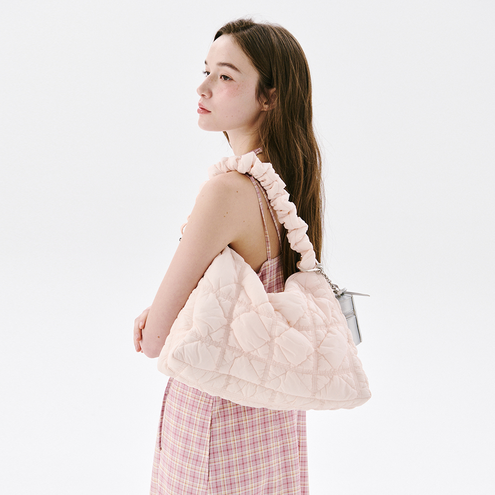 CARLYN★韓国大人気 [正規品] Russ L 3colors_H73114020 CARLYN ]☆CARLYN RUSS L (CARLYN/ショルダーバッグ・ポシェット