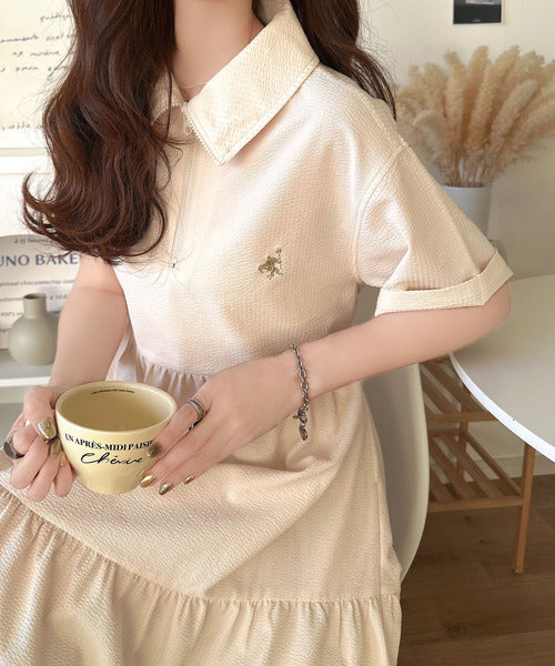 トレンドのティアード♪胸刺繍サッカーハーフZIPワンピース