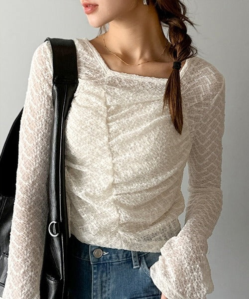 【mily bilet】トレンドの愛されアイテム。アシメシアーレースギャザープルオーバー mi1359025