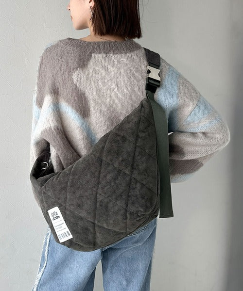 JaVaジャバコラボ》暖かみのある生地が魅力。スウェードライク