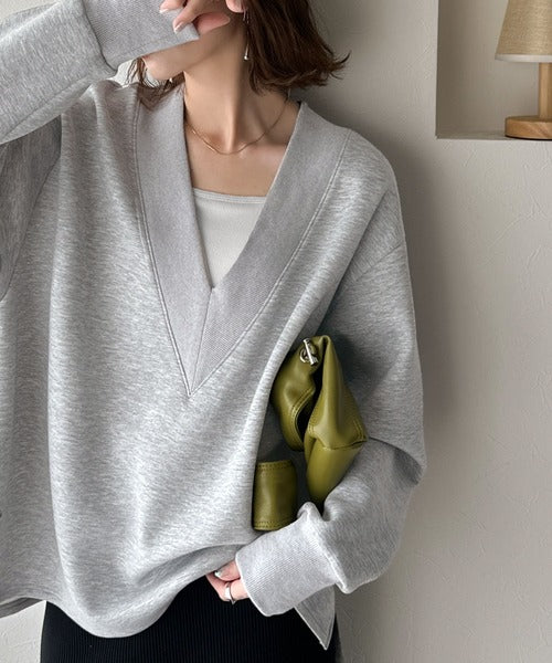 大人の余裕感」をまとえる！Vネックダンボールカットソー（長袖