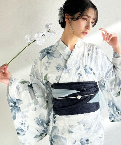 浴衣２点セット。花柄モチーフ浴衣（浴衣・兵児帯） ce1240057
