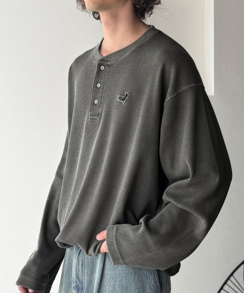 【Classical Origin】「リラックス感、こなれ感。」ピグメント加工サーマルヘンリーネックTシャツ（長袖）/Pigment-Dyed Thermal Henley T-Shirt co1150051