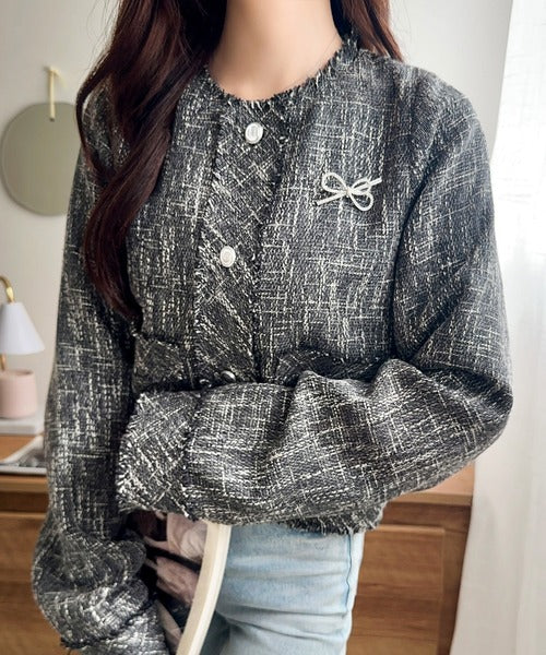 きらめく魔法に甘さを添えて♪リボンブローチ使い長袖ラメ入りツイード