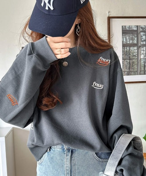 Javaジャバコラボ》着るだけで今っぽさ叶う。ランダム刺繍クロップド丈