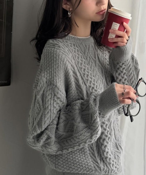 クラシカルなアラン編みが映える♪秋冬ムードをグッと高めるケーブル