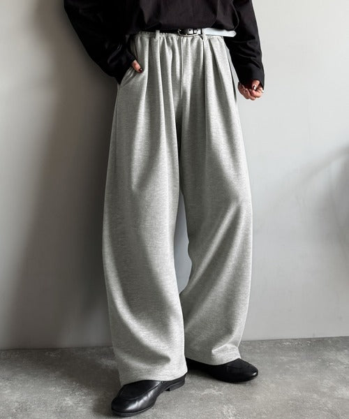 00s~ リネン100% 1タック スラックス バルーンパンツ ドレープ 光沢 00s~ リネン100% 1タック スラックス バルーンパンツ ドレープ 光沢