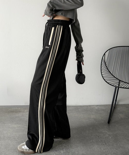 JaVaジャバコラボ》配色ラインで魅せる大人リラクシー。サイドライン