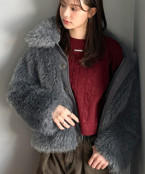 mily bilet】ゴージャスなファーが魅力的。フェイクレザー切り替え