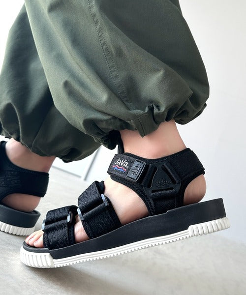 Javaジャバコラボ》 ベルクロストラップスポーツサンダル