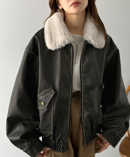 トルネードマート　ヴィンテージ加工クラック柄フェイクレザーファーブルゾン セール】ファー襟付き フェイクレザーブルゾン（ブルゾン