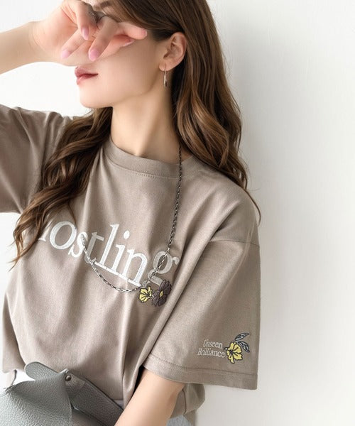 【美品】coach フラワー刺繍 半袖Tシャツ フラワー刺繍半袖Tシャツ COLOR：オフホワイト / ブラック SIZE