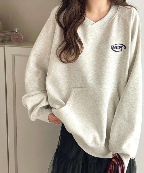 Javaジャバコラボ》一枚でサマになる。ワンポイント胸元刺繍裏起毛