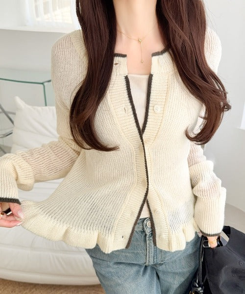 【mily bilet】これ一枚で完成、旬レイヤードスタイル。裾フリルバイカラーデザインシアーニットカーディガン（長袖） mi1029183