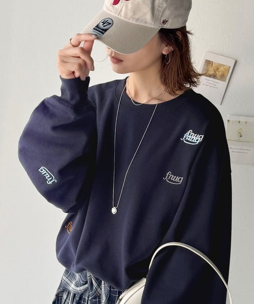 Javaジャバコラボ》着るだけで今っぽさ叶う。ランダム刺繍クロップド丈