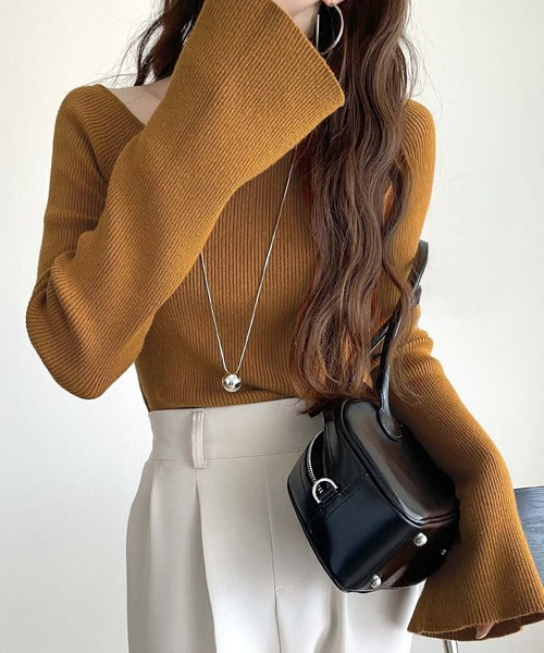 ユキ★ESSENTIAL レイヤードデザインリブトップス ブラック 予約]レイヤードフレアスリーブハイネックニットトップス