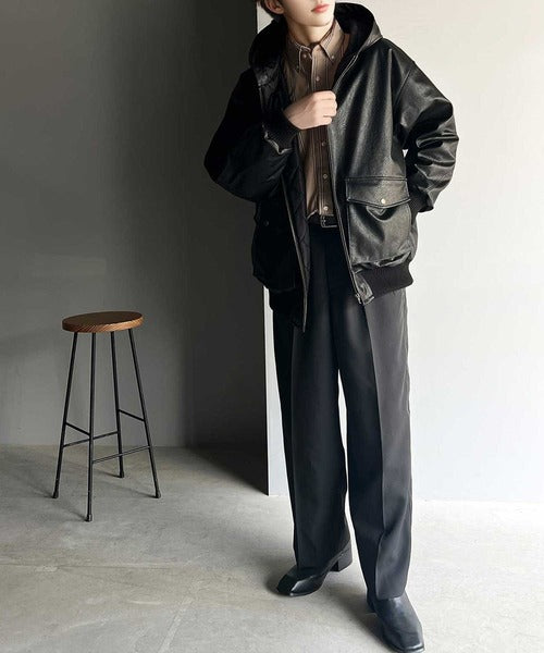 Javaジャバコラボ》ヴィンテージ感が映える。フェイクレザーフーディー