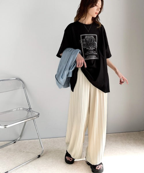 スタイルアップが叶う。2way裾ドロストプリーツ素材ワイドパンツ