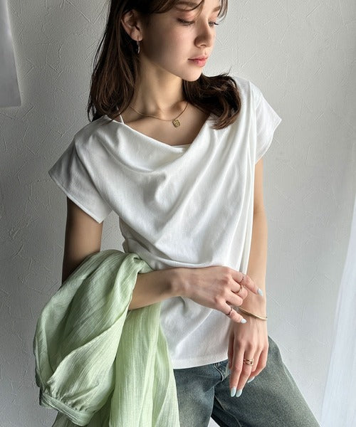 れな 空気を含んだような軽やかさ。綿100％オフショルドレープ