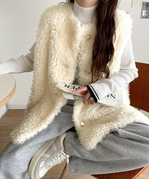 もこもこ感が愛らしい♪暖か前後2wayプードルボアベスト ce1265015