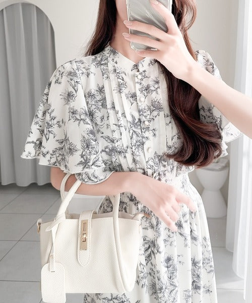 mily bilet】大人ガーリー。花柄フレア袖ワンピース mi1139018