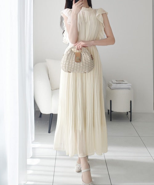 mily bilet】ふんわり揺れる可愛さ。プリーツ加工シアーフリル