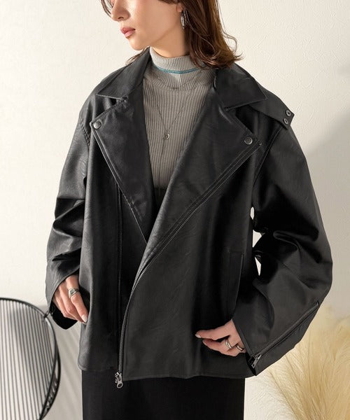 JaVaジャバコラボ》甘さ控えめ、無敵の女っぽさ。フェイクレザーダブル