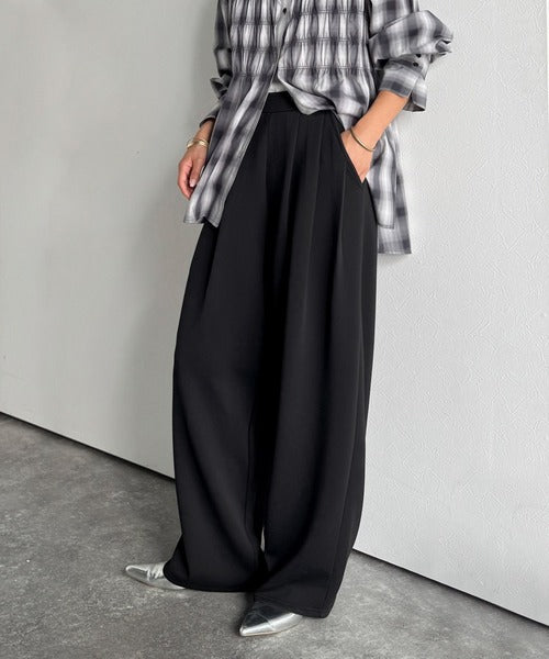 たっぽりシルエットに一目ぼれ。。3タックコクーンシルエット