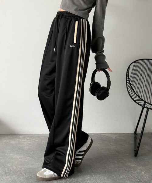 JaVaジャバコラボ》配色ラインで魅せる大人リラクシー。サイドライン