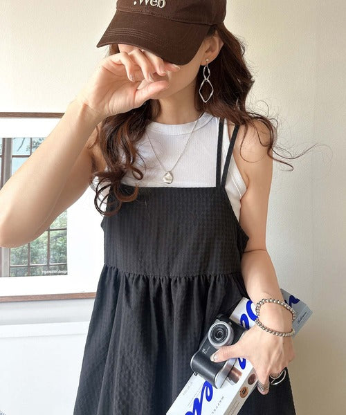 後ろ姿も可愛く盛れちゃう♪サッカー素材バックリボンフレアキャミ