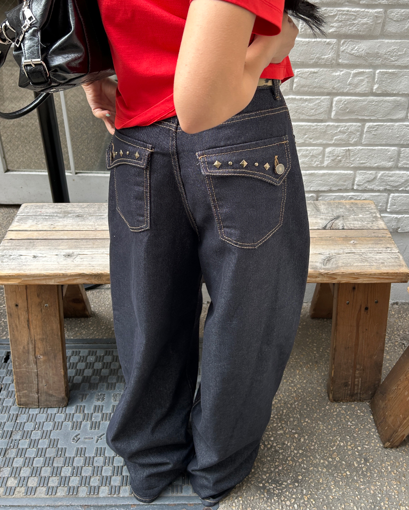 ヒップスタッズフラップポケットリジットバルーンジーンズ