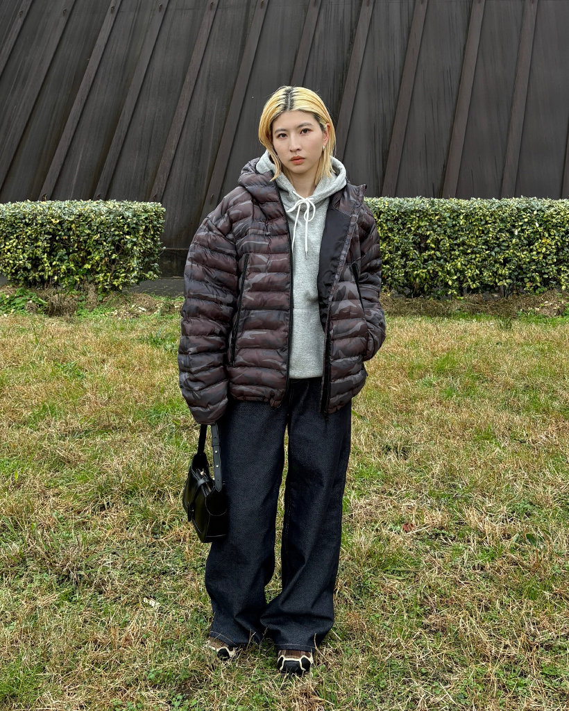 （ユニセックス）ワイドポケットカモフラウェイロンダウンジャケット