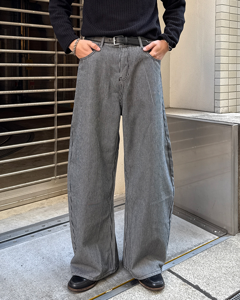 ピンストライプワイドデニムパンツ