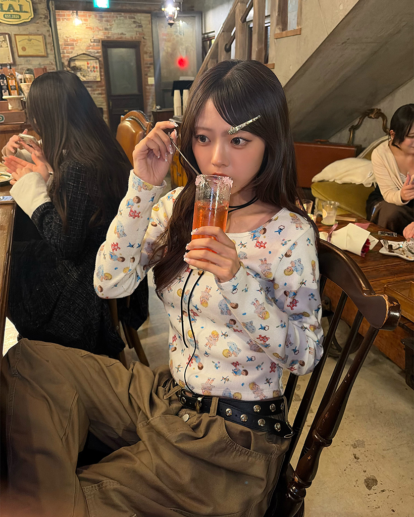 ベイビージュエルネッククロップド裏起毛カットソー