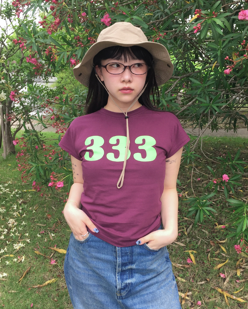 333レタリングフレンチスリーブTシャツ
