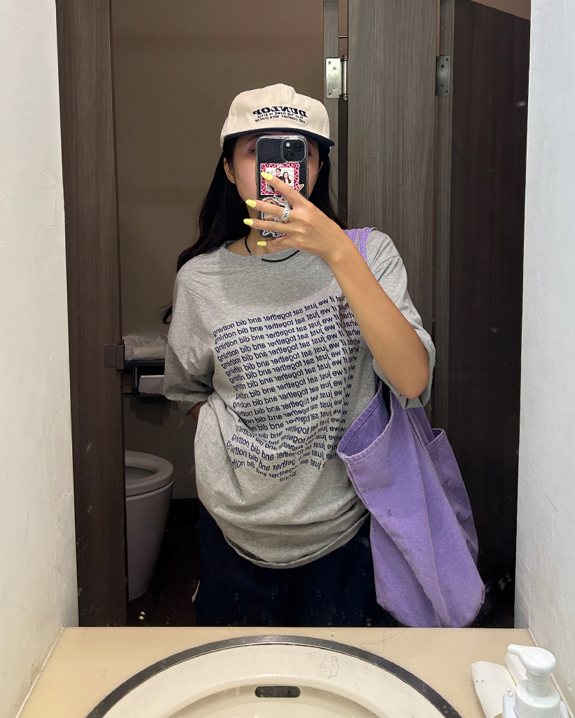 ユニセックス）スクエアレタリングハーフTシャツ