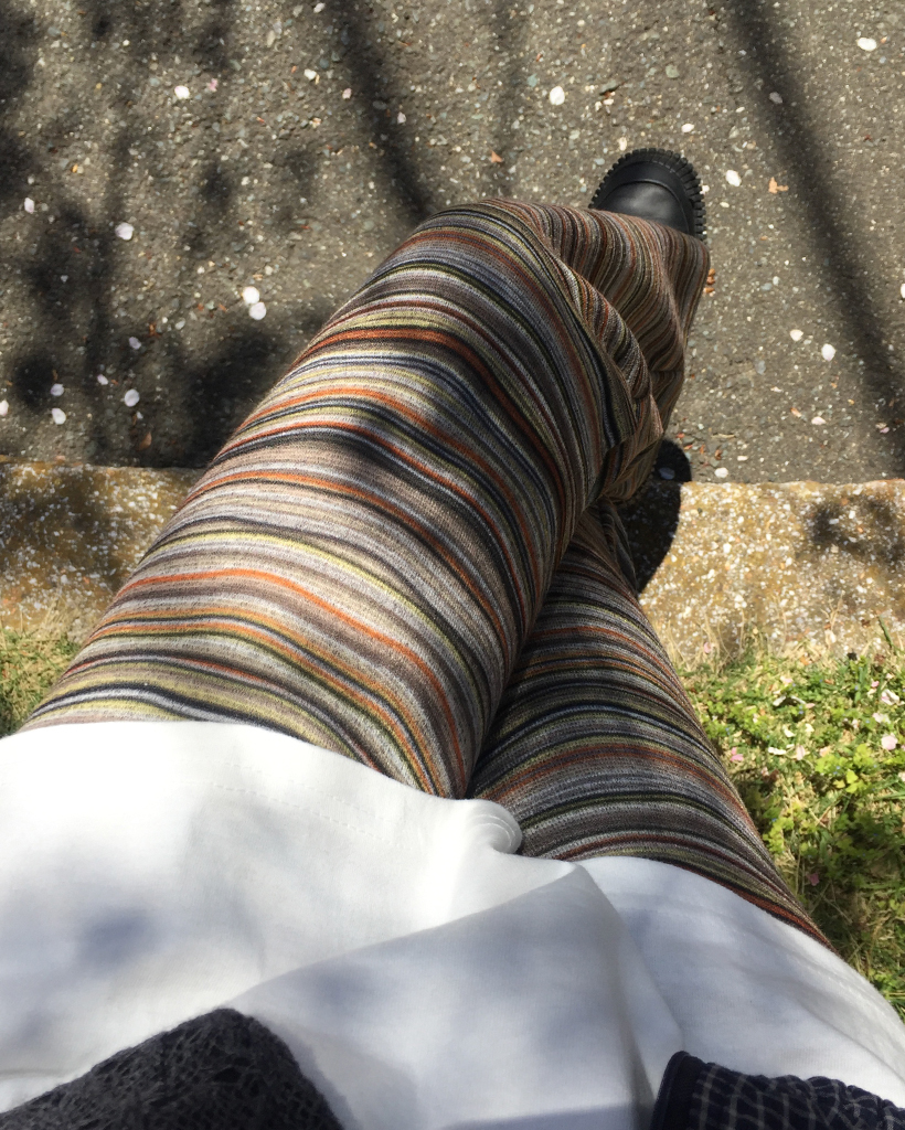 カラフルマルチボーダーイージーパンツ