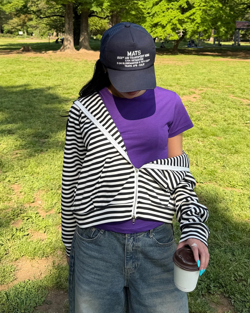 ボーダーセミクロップドダブルジップパーカー