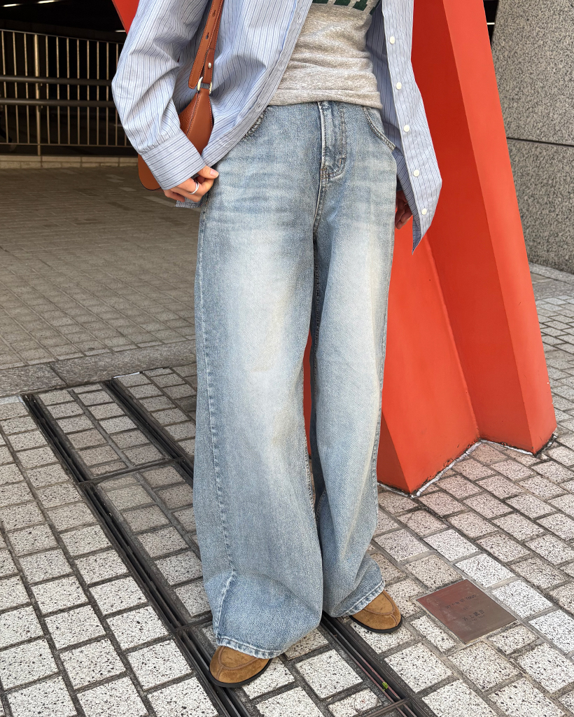 グラデウォッシュワイドストレートデニムパンツ