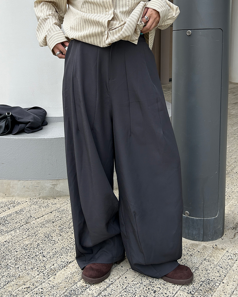 アンクルダーツバルーンスラックス