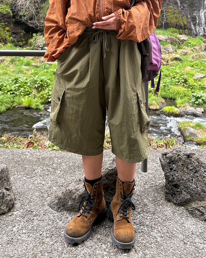 (ユニセックス）インタックナイロンカーゴバミューダパンツ