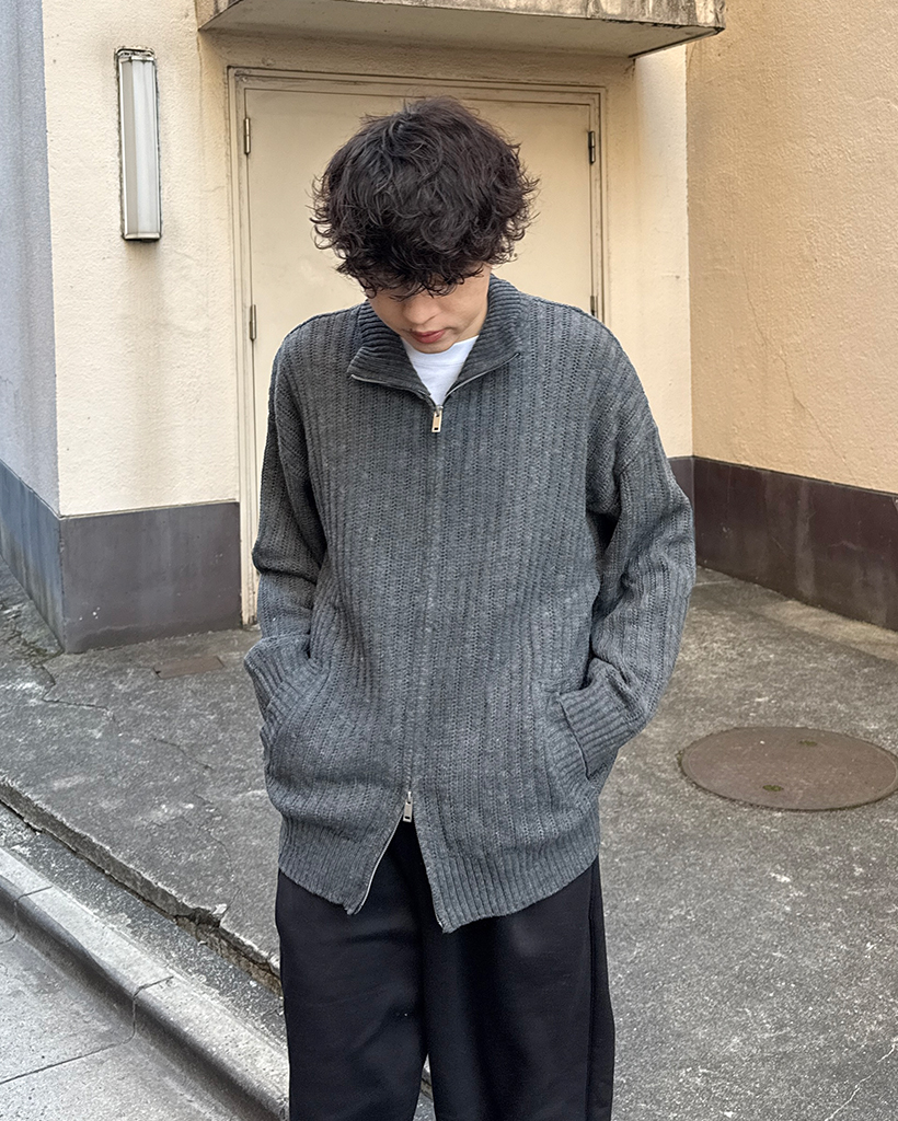 ハイネックユニークリブニットダブルジップカーディガン