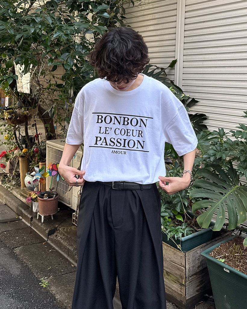 ラインレタリングハーフTシャツ