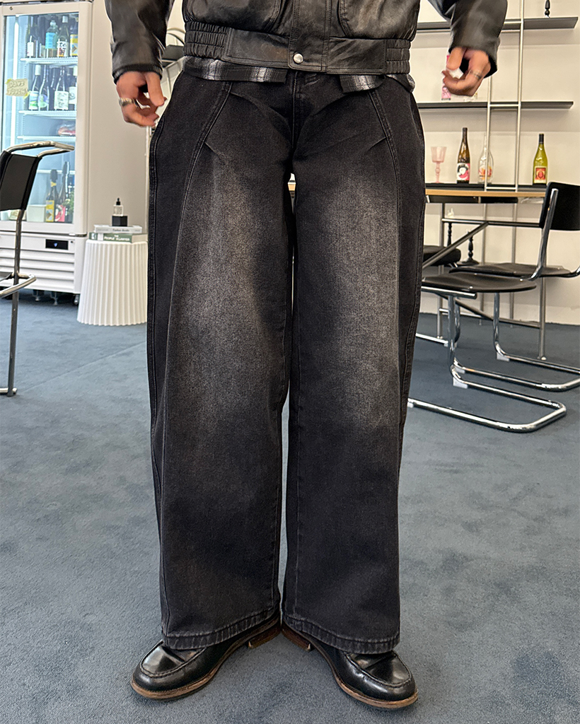 センターユニークシームウォッシュデニムパンツ