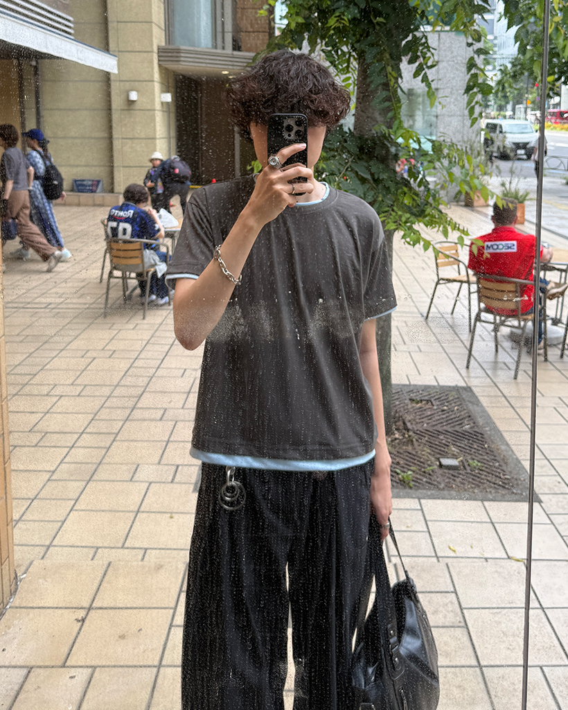 （ユニセックス）バイカラーレイヤードハーフTシャツ