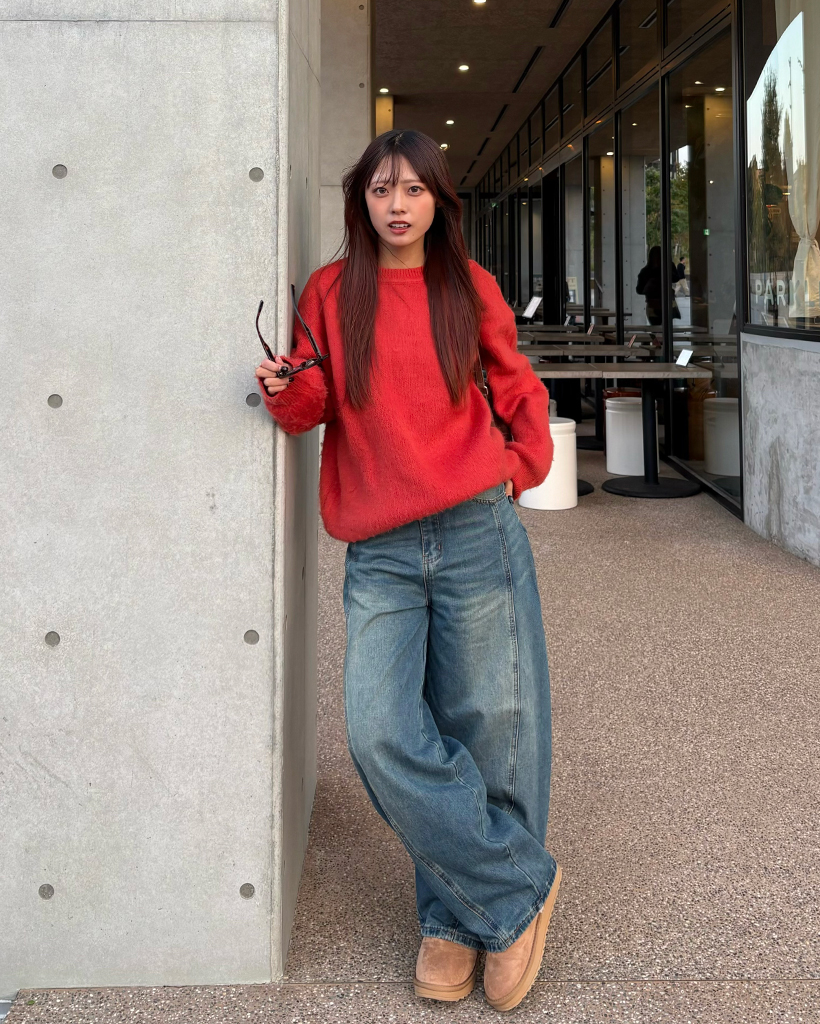 （ユニセックス）リブポイントドロップショルダーヘアリーニットセーター